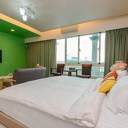 Shui River B&B อู่เจี๋ย ภายนอก รูปภาพ
