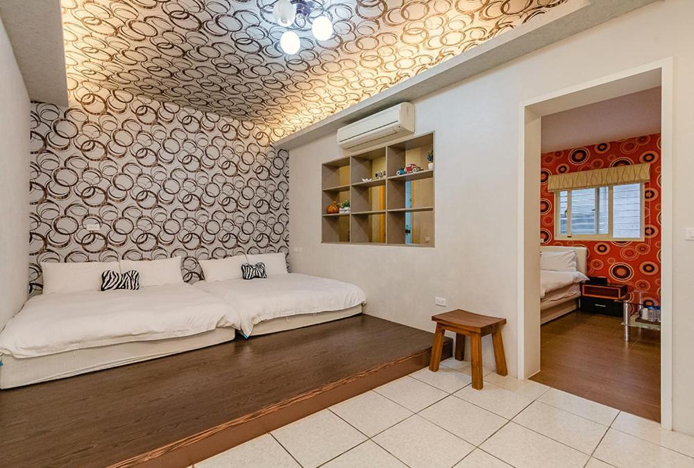 Shui River B&B อู่เจี๋ย ภายนอก รูปภาพ