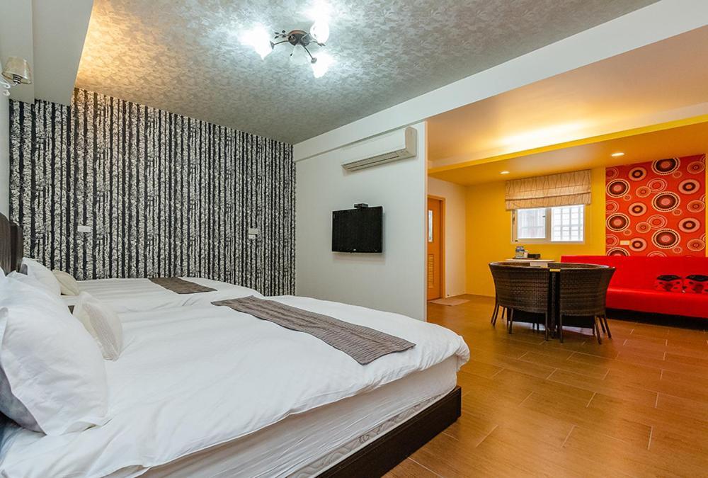 Shui River B&B อู่เจี๋ย ภายนอก รูปภาพ