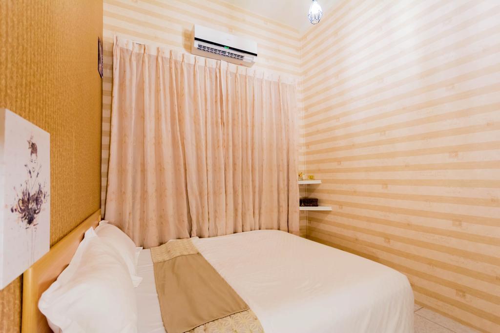 Shui River B&B อู่เจี๋ย ภายนอก รูปภาพ