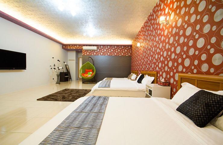 Shui River B&B อู่เจี๋ย ภายนอก รูปภาพ